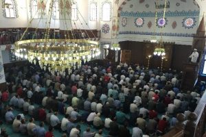 Muradiye merkez cami hizmete a&ccedil;ıldı