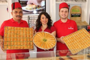 Ucuz baklava ve &ccedil;ikolataya dikkat