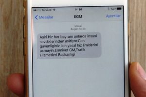 Emniyetten s&uuml;r&uuml;c&uuml;lere SMS'li uyarı