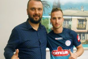 &Ccedil;aykur Rizespor Fink ile &uuml;&ccedil; yıllık s&ouml;zleşme imzaladı