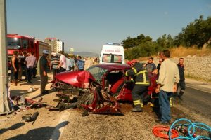 Anne ile oğlunu ayıran kaza