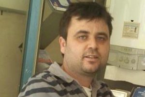 Bursa'da balkondan d&uuml;şen iş&ccedil;i &ouml;ld&uuml;