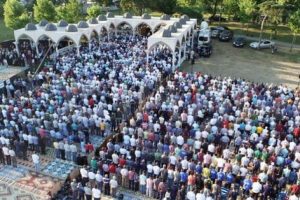 Bursa'da bayram namazı saat ka&ccedil;ta? İşte Bursa i&ccedil;in bayram namazı vakti!