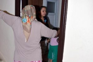 &Ouml;z&uuml;rl&uuml; &ccedil;ocuğa işkence ihbarı polisi alarma ge&ccedil;irdi