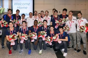 D&uuml;nya 2.'si U17 Yıldız Erkek Basketbol Takımı yurda d&ouml;nd&uuml;