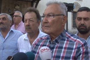 Deniz Baykal'dan tartışılacak m&uuml;lteci a&ccedil;ıklaması