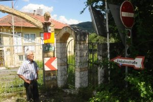 Bu k&ouml;yde tabelalar Almanca