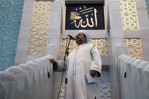 Diyanet İşleri Başkanı G&ouml;rmez: Y&uuml;reklere korlar d&uuml;ş&uuml;yor
