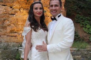 Emre Aşık ve eşi Yağmur Aşık hakkında su&ccedil; duyurusunda bulunuldu