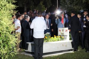 Başbakan Yıldırım'dan anlamlı ziyaret
