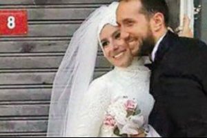 Kahraman polisin eşi hastanede n&ouml;bet tutuyor