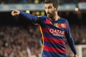 Barcelona, Andre Gomes'i almak i&ccedil;in Arda Turan'ı satmak istiyor