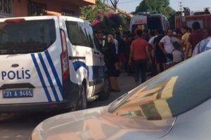 Reyhanlı'da bir evde patlama oldu