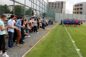 &Ccedil;aykur Rizespor, sezonu alkışlarla a&ccedil;tı