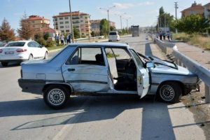 Konya'da otomobil takla attı: 2'si ağır, 3 yaralı