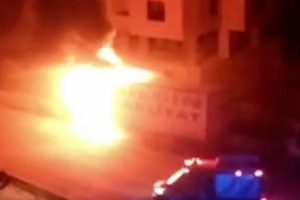 Eski patronunun kamyonunu kundakladı
