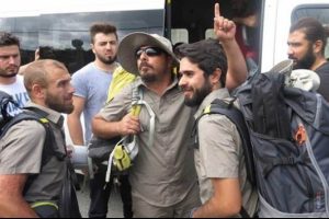 İstanbul'da 3 kişilik y&uuml;r&uuml;y&uuml;şe polis m&uuml;dahalesi