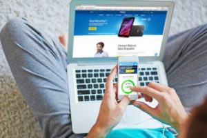 Turkcell'liler bayramda "cepten" 7 milyon GB'lik data kullandı