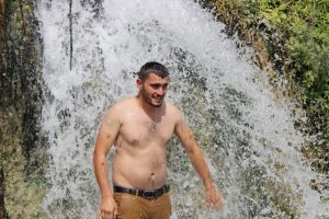 Bursa'da 40 derecelik termal suyla serinliyorlar