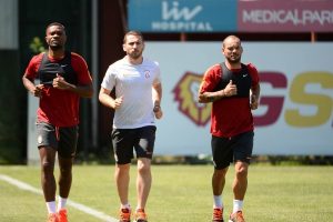 Galatasaray, yeni sezon hazırlıklarını s&uuml;rd&uuml;r&uuml;yor