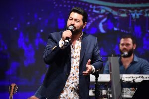 Serkan Kaya: Ben M&uuml;sl&uuml;m babacıydım