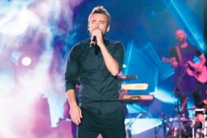 &Ccedil;eşme'de Murat Dalkılı&ccedil; r&uuml;zg&acirc;rı