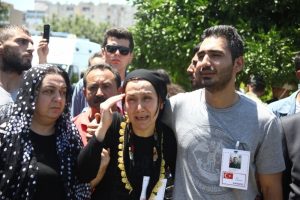 Ablası b&ouml;yle uğurladı