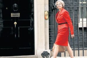 İngiltere'nin yeni başbakanı Theresa May olacak!