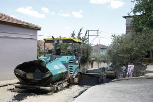 Bursa Orhangazi'de asfalt &ccedil;alışmaları