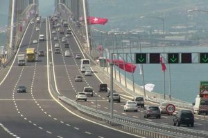 Osmangazi K&ouml;pr&uuml;s&uuml;'n&uuml;n işletme &uuml;cretlerinin iptali i&ccedil;in dava!