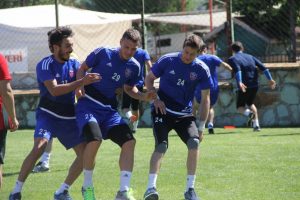 Karab&uuml;kspor dolu dizgin