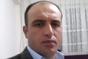 Eşini &ouml;ld&uuml;r&uuml;p intihar etti