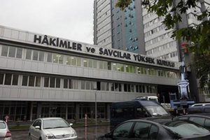 Yargıtay'dan 166, Danıştay'dan 60 isim ayrılıyor