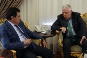 Bursaspor Başkanı Ay: "Bu sene daha iyi takım olacağız"