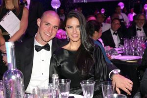 Adriana Lima sevgilisinden ayrıldı