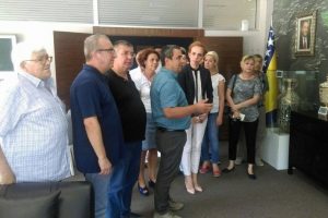 "Srebrenitra'da 21. yıl &ouml;nce yaşana acı hala y&uuml;reğimizde"