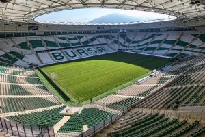 Bursa "Timsah Arena"da kablo hırsızlığı