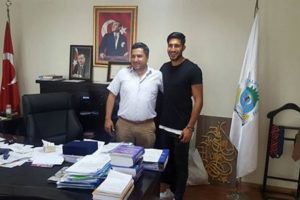 Almaya Milli Takımı'nda forma giyen Emre Can, tatil i&ccedil;in memleketi Afyonkarahisar'a geldi