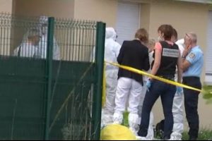 Fransa'da T&uuml;rk aile evlerinde &ouml;l&uuml; bulundu