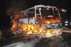 Zambiya'da otob&uuml;s tankerle &ccedil;arpıştı: 12 &ouml;l&uuml;
