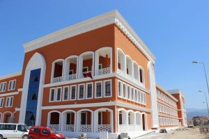 Bursa Murat H&uuml;davendigar İmam Hatip Lisesi kapılarını a&ccedil;ıyor