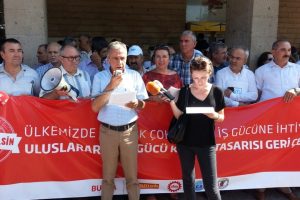 'Uluslararası İşg&uuml;c&uuml; Kanun Tasarısı'na tepkiler b&uuml;y&uuml;yor