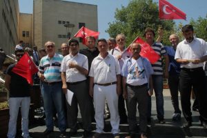 Muhsin Yazıcıoğlu'nun davasındaki takipsizlik kararına Bursa'dan itiraz