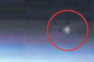 Esrarengiz cisim ge&ccedil;ince NASA yayını kesti!