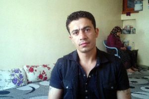 Sokakta t&uuml;fekle vuruldu, hastanede yaşamını yitirdi