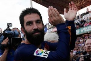 Arda'dan Eto'o'ya videolu destek