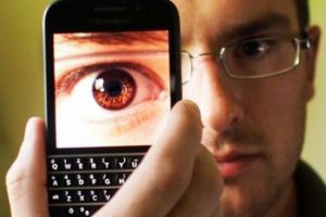 FBI son 3 yılda y&uuml;z binlerce g&ouml;z tarama verisi topladı