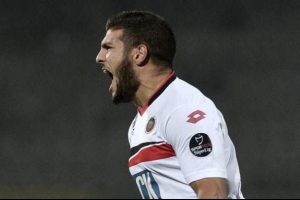 Milyonluk golc&uuml; halı sahada