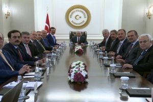 TOBB heyeti Başbakan'a Doğu-G&uuml;neydoğu projelerini sundu