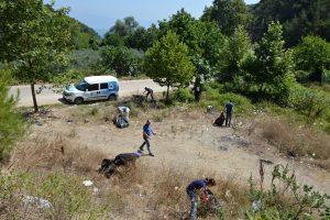 Bursa Zeytin Dalı ekibinden &ouml;rnek davranış